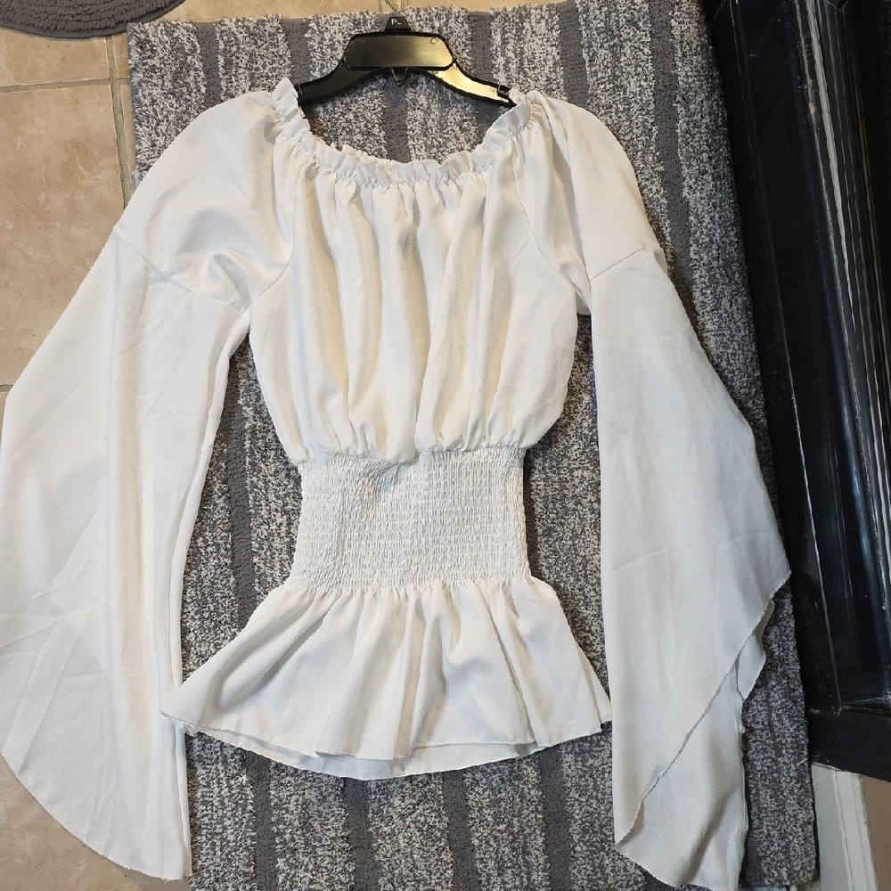 Elegant White Women's Top - Picture 2 of 2